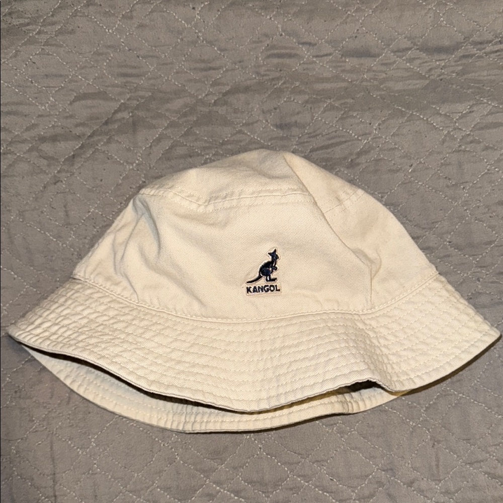USED!!! Kangol Men's Khaki Cotton Washed Bucket Hat